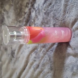 Bath & Body Works